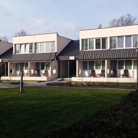 Mobile Homes 4*